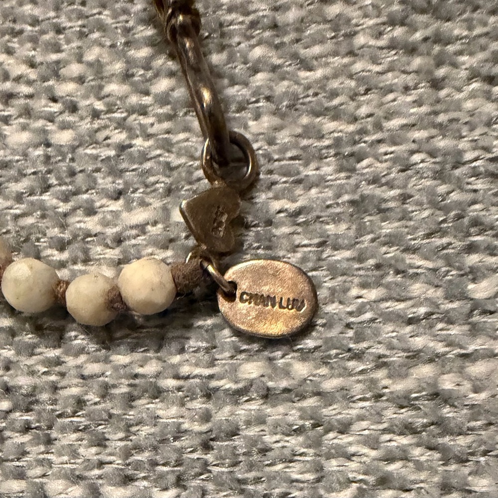 Chan Luu Mixed stone tassel necklace neutral - Picture 5 of 6
